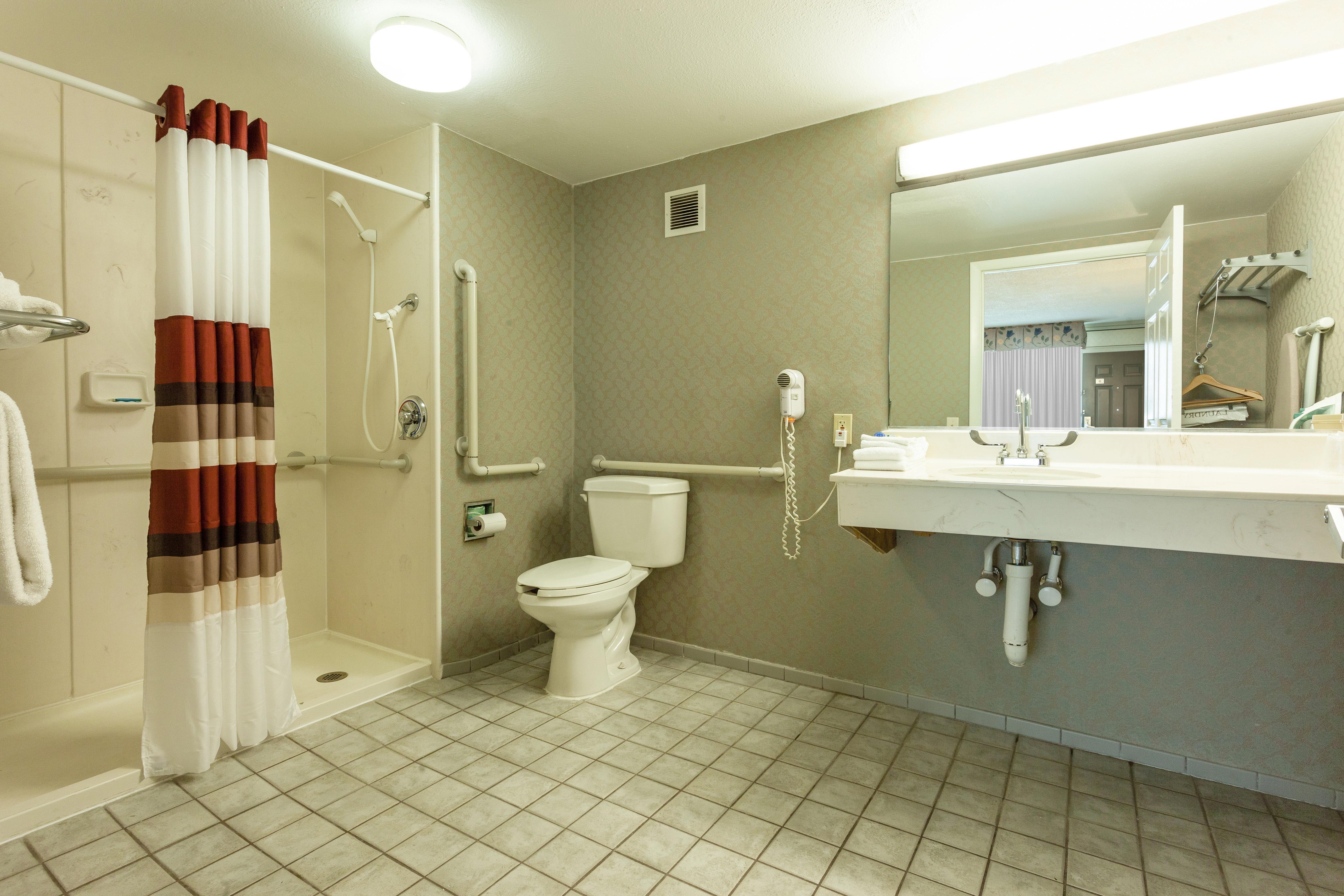 Red Roof Inn & Suites Де-Калб Экстерьер фото